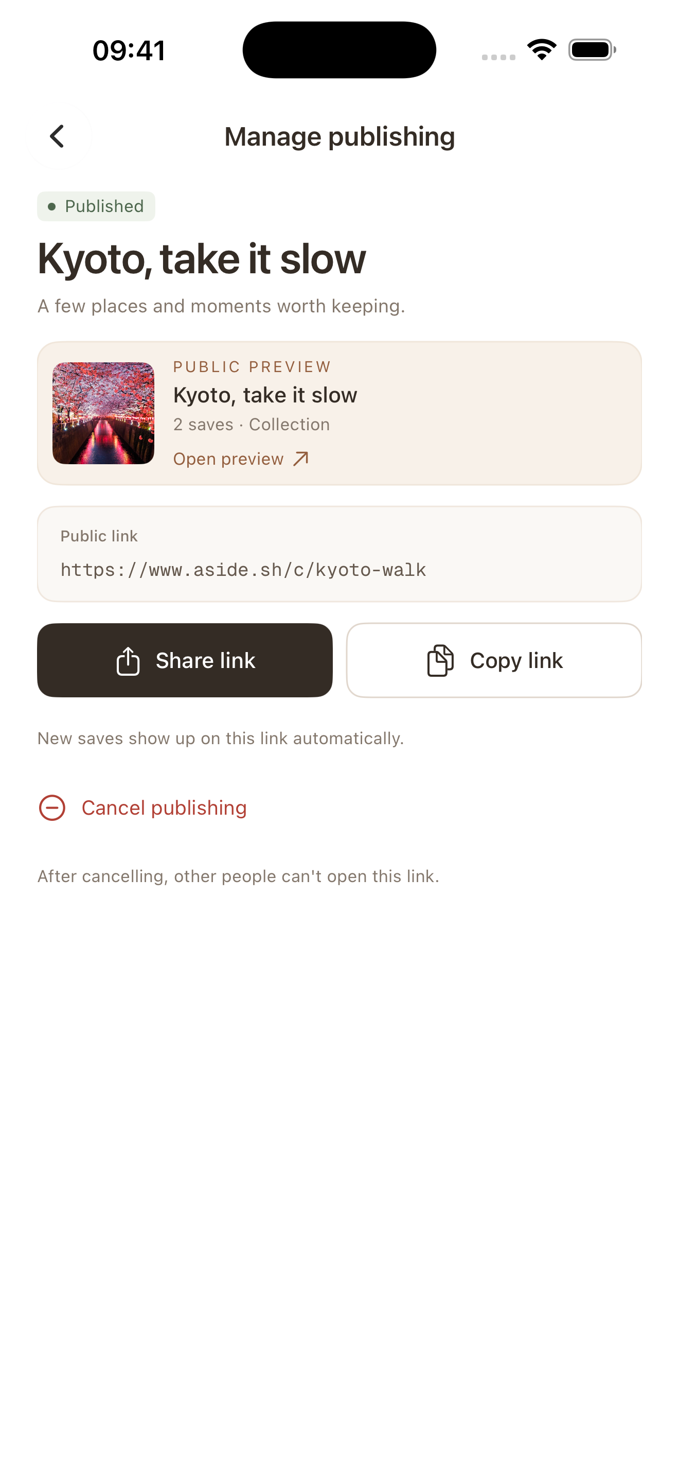 Aside iOS publishing management showing a collection preview, sharing its link, and canceling publication